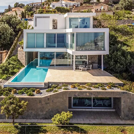 5 Bedroom Cozy In Granada