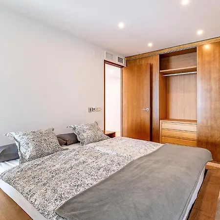 5 Bedroom Cozy In Holiday home Granada